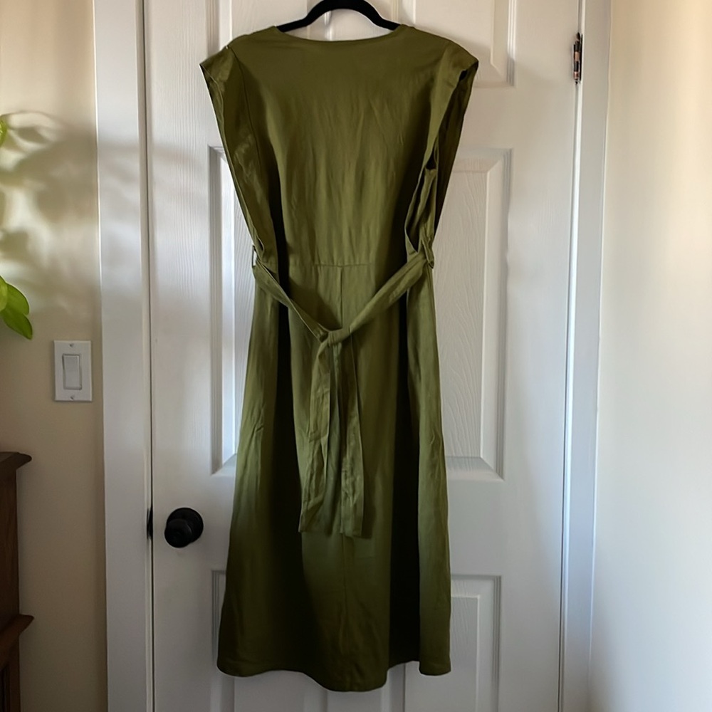 Gorgeous Italy 🇮🇹 olive green linen blend dress - Picture 5 of 6